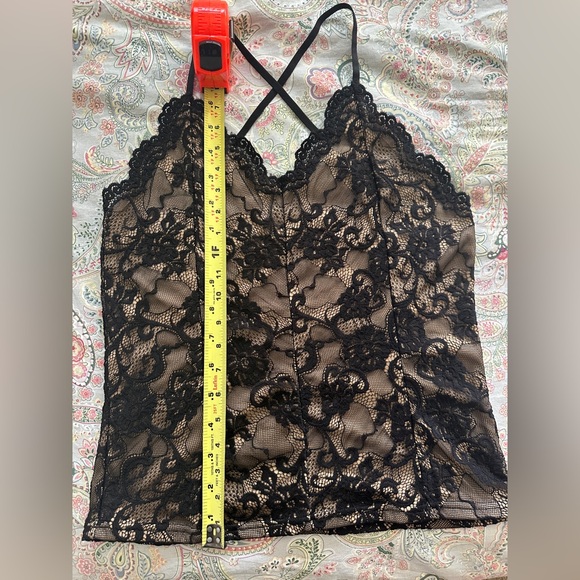 K. Jordan Black Lace Top. Size Large - Picture 3 of 5